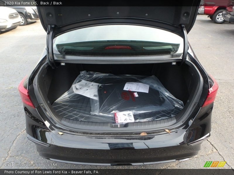 Black / Black 2020 Kia Forte LXS