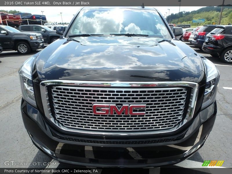 Onyx Black / Jet Black 2016 GMC Yukon SLE 4WD