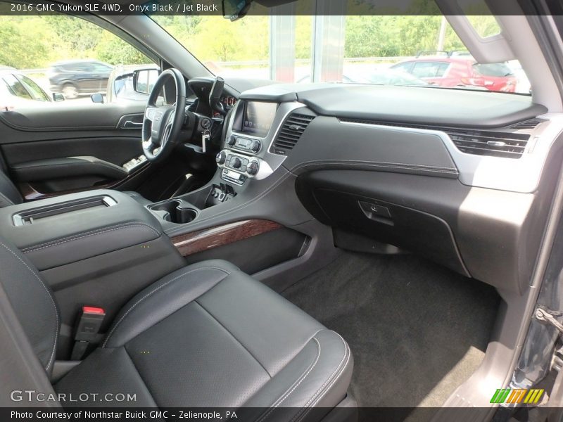 Onyx Black / Jet Black 2016 GMC Yukon SLE 4WD