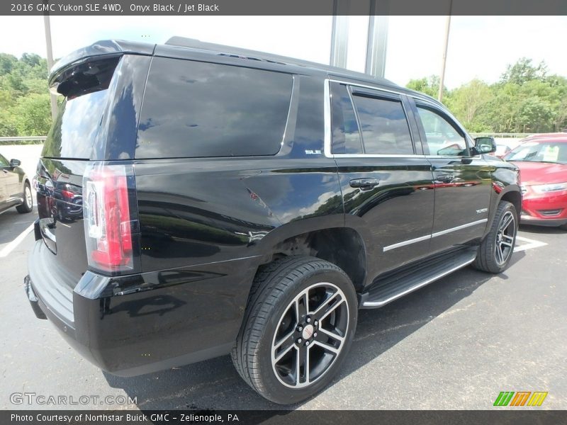 Onyx Black / Jet Black 2016 GMC Yukon SLE 4WD