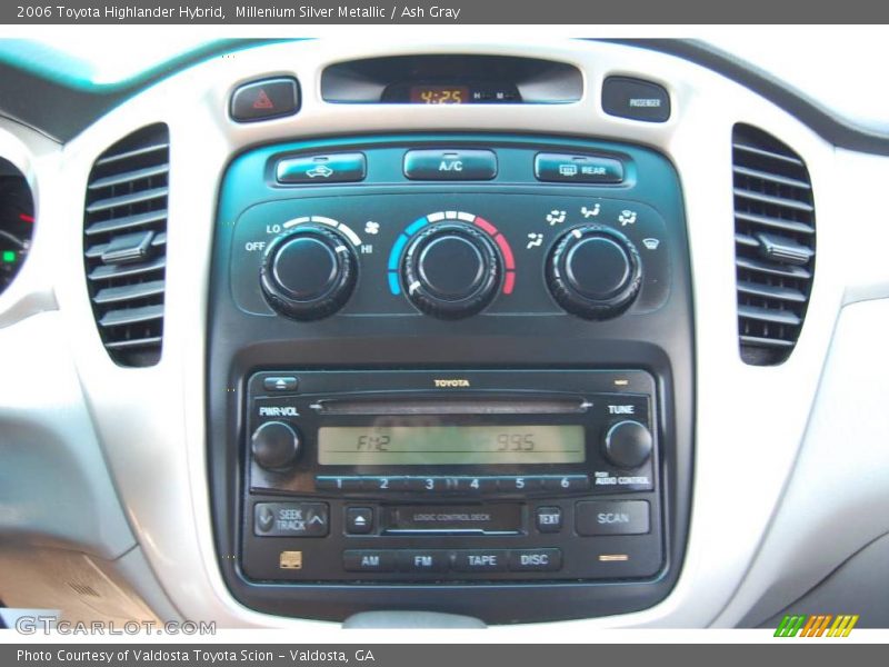 Millenium Silver Metallic / Ash Gray 2006 Toyota Highlander Hybrid
