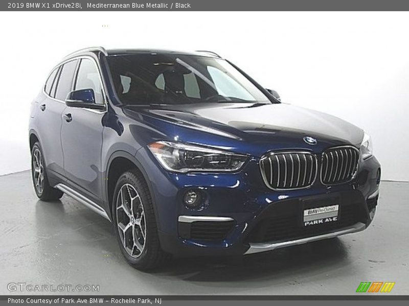 Mediterranean Blue Metallic / Black 2019 BMW X1 xDrive28i