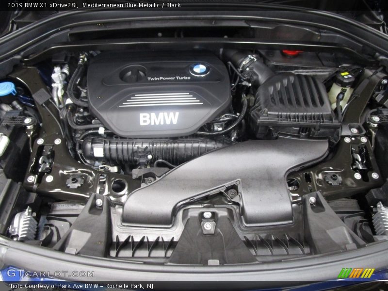 Mediterranean Blue Metallic / Black 2019 BMW X1 xDrive28i