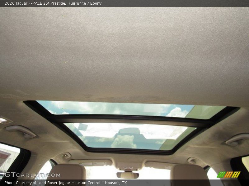 Fuji White / Ebony 2020 Jaguar F-PACE 25t Prestige