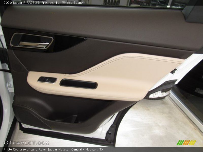 Fuji White / Ebony 2020 Jaguar F-PACE 25t Prestige