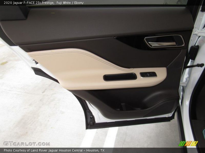 Fuji White / Ebony 2020 Jaguar F-PACE 25t Prestige