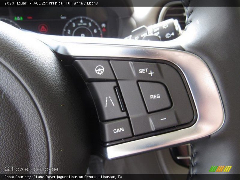 Fuji White / Ebony 2020 Jaguar F-PACE 25t Prestige