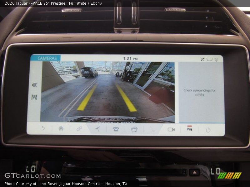 Fuji White / Ebony 2020 Jaguar F-PACE 25t Prestige