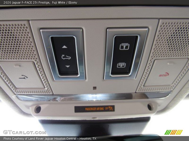Fuji White / Ebony 2020 Jaguar F-PACE 25t Prestige