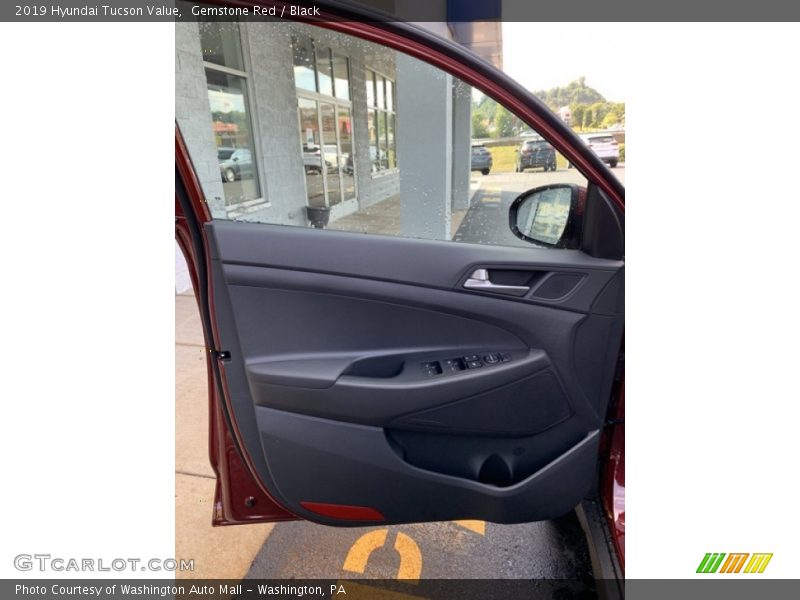 Gemstone Red / Black 2019 Hyundai Tucson Value