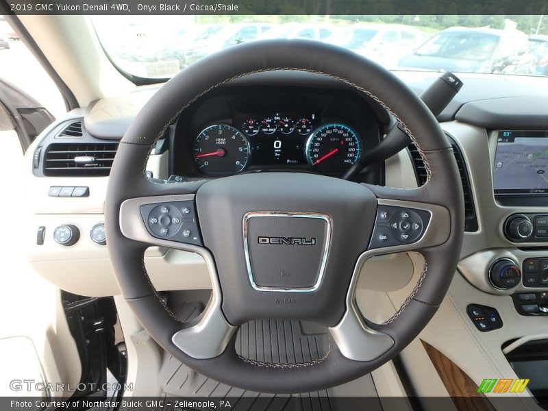 Onyx Black / Cocoa/Shale 2019 GMC Yukon Denali 4WD