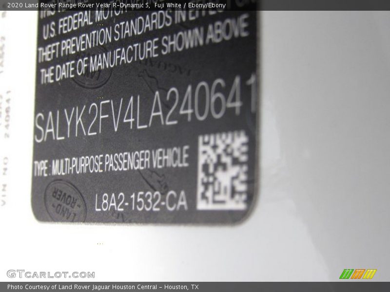 Fuji White / Ebony/Ebony 2020 Land Rover Range Rover Velar R-Dynamic S