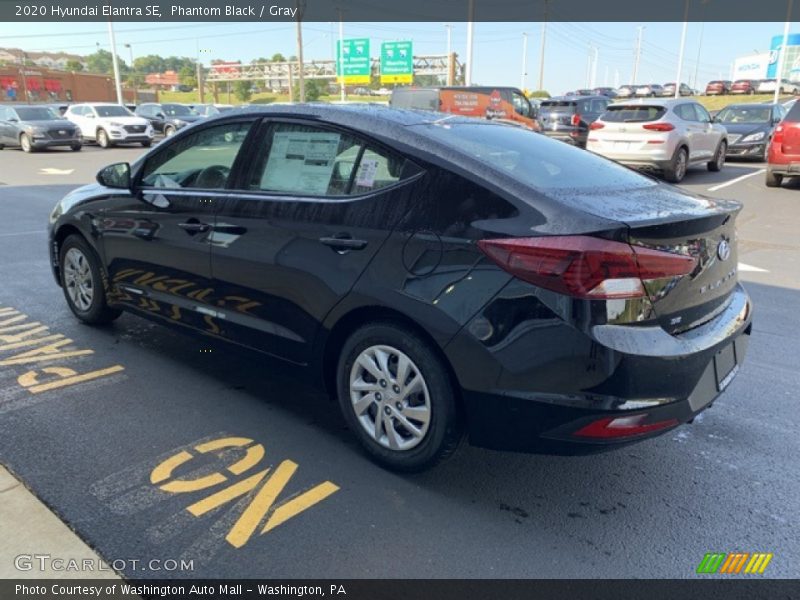 Phantom Black / Gray 2020 Hyundai Elantra SE