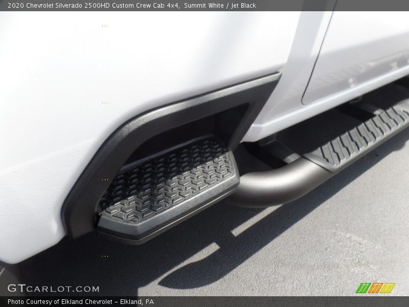 Summit White / Jet Black 2020 Chevrolet Silverado 2500HD Custom Crew Cab 4x4