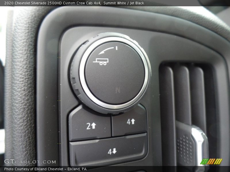 Controls of 2020 Silverado 2500HD Custom Crew Cab 4x4