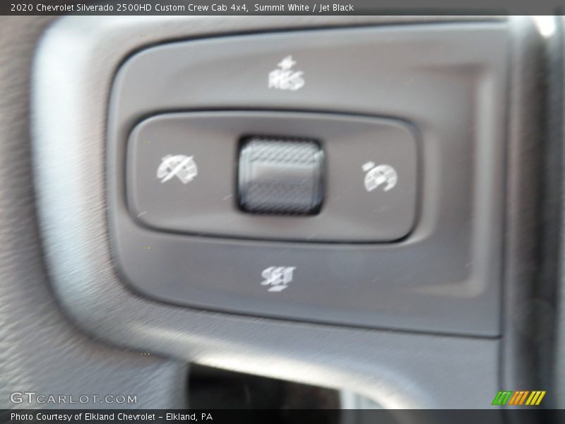 Summit White / Jet Black 2020 Chevrolet Silverado 2500HD Custom Crew Cab 4x4