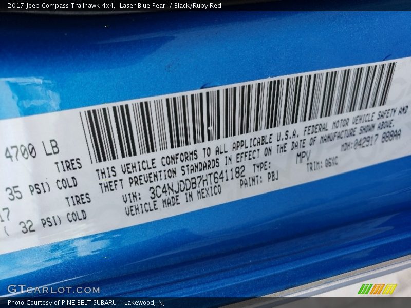 Laser Blue Pearl / Black/Ruby Red 2017 Jeep Compass Trailhawk 4x4