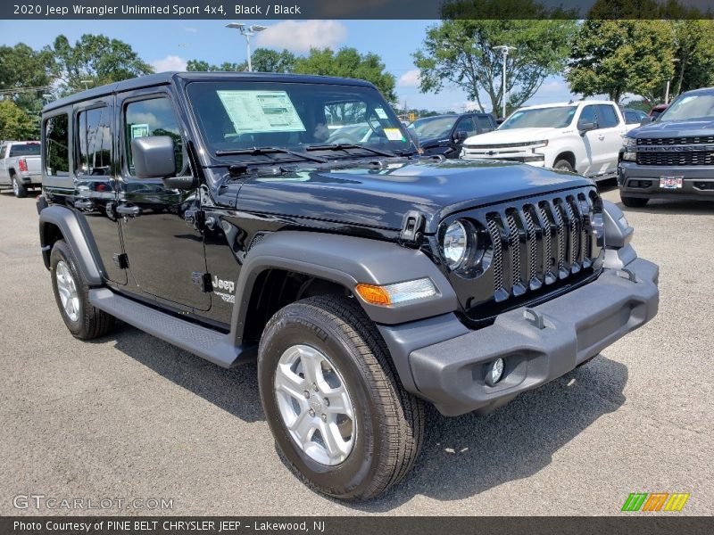 Front 3/4 View of 2020 Wrangler Unlimited Sport 4x4