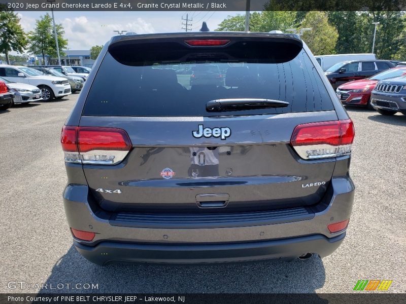 Granite Crystal Metallic / Black 2020 Jeep Grand Cherokee Laredo E 4x4