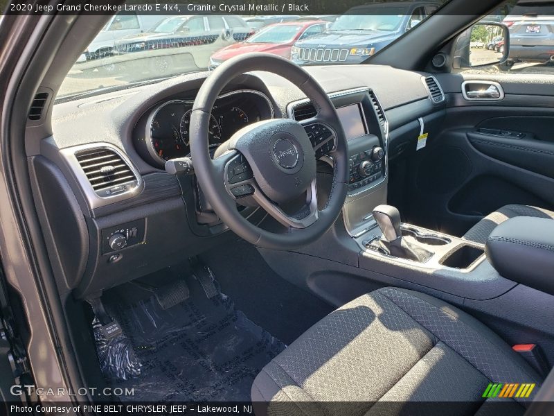 Granite Crystal Metallic / Black 2020 Jeep Grand Cherokee Laredo E 4x4
