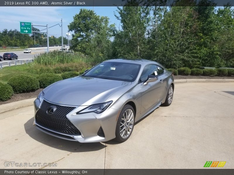 Front 3/4 View of 2019 RC 300 AWD
