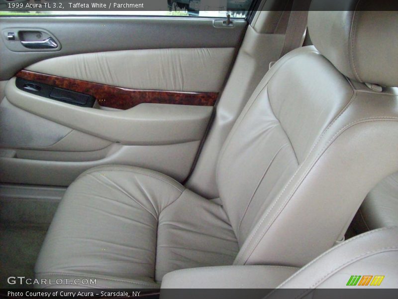 Taffeta White / Parchment 1999 Acura TL 3.2