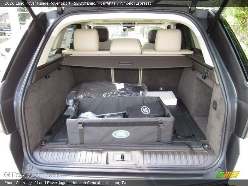  2020 Range Rover Sport HSE Dynamic Trunk