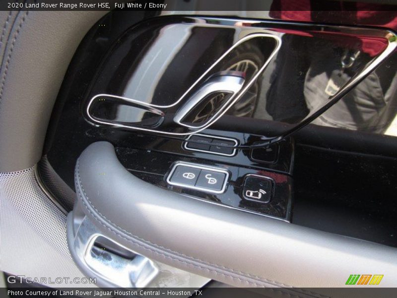 Controls of 2020 Range Rover HSE