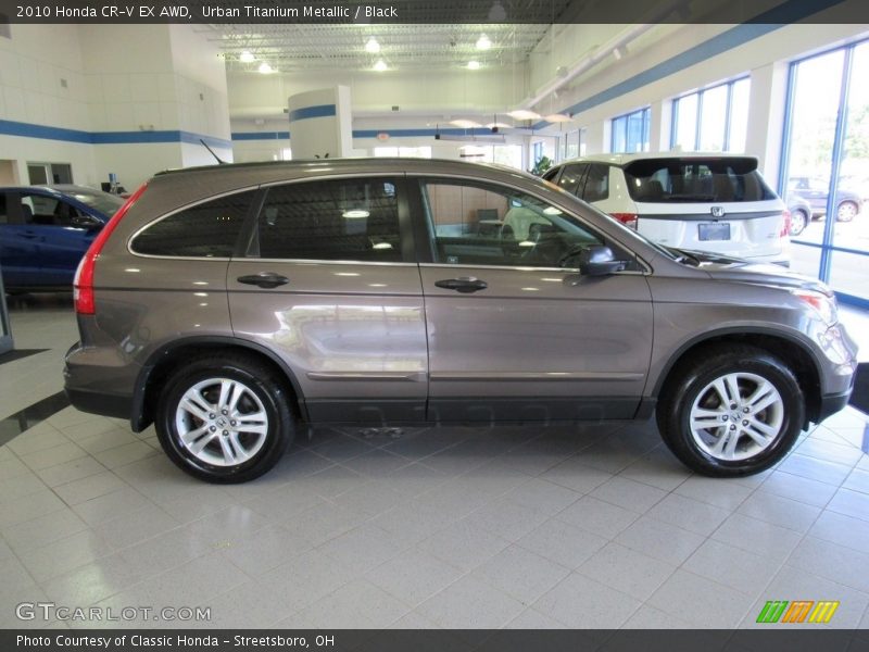 Urban Titanium Metallic / Black 2010 Honda CR-V EX AWD