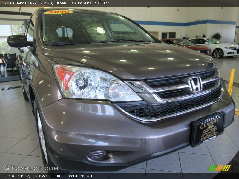 Urban Titanium Metallic / Black 2010 Honda CR-V EX AWD