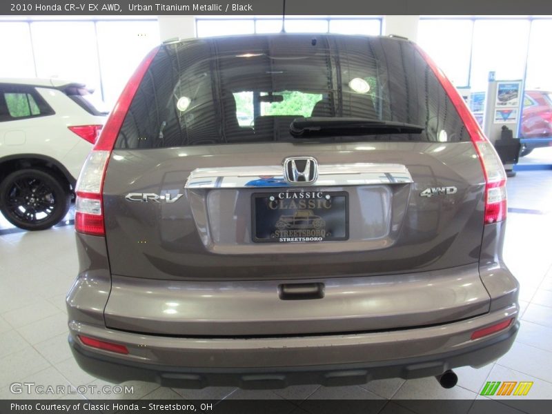 Urban Titanium Metallic / Black 2010 Honda CR-V EX AWD