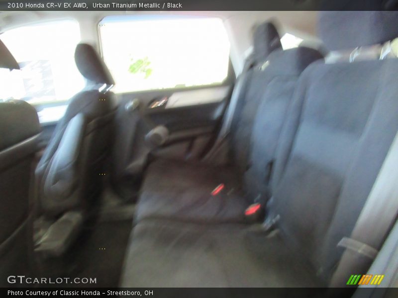 Urban Titanium Metallic / Black 2010 Honda CR-V EX AWD