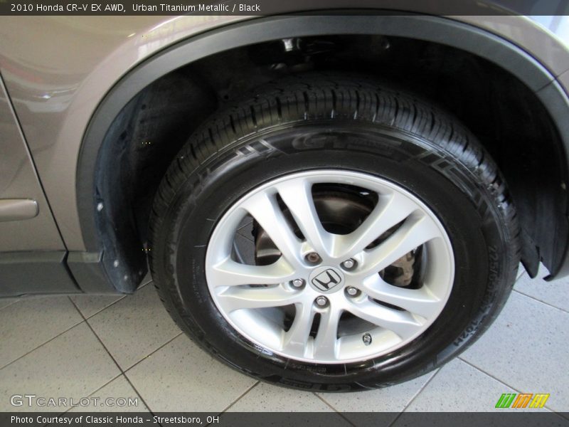 Urban Titanium Metallic / Black 2010 Honda CR-V EX AWD