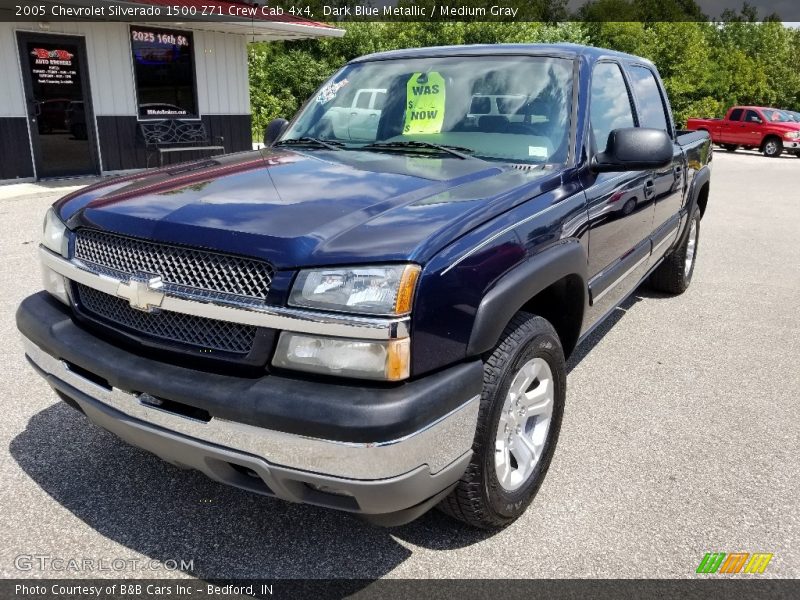 Dark Blue Metallic / Medium Gray 2005 Chevrolet Silverado 1500 Z71 Crew Cab 4x4