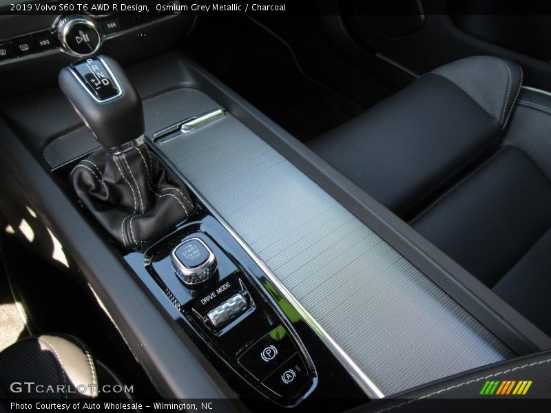  2019 S60 T6 AWD R Design 8 Speed Automatic Shifter