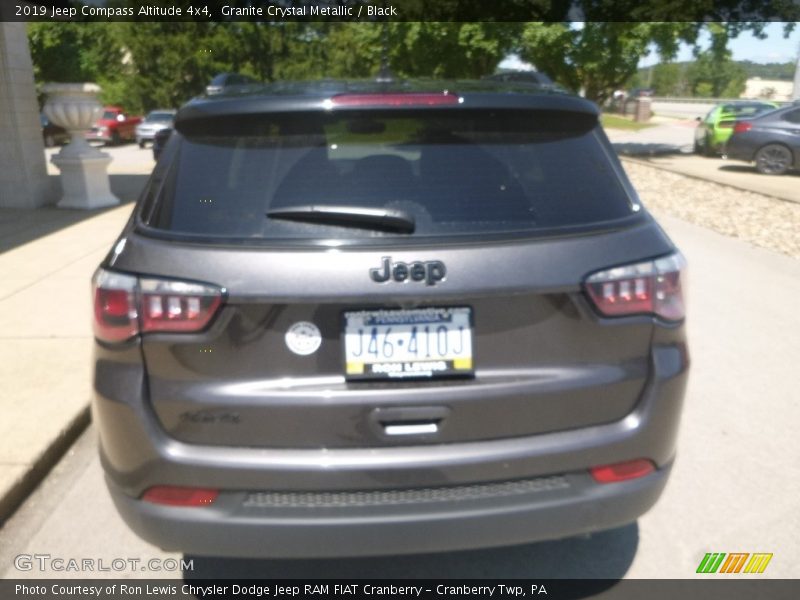 Granite Crystal Metallic / Black 2019 Jeep Compass Altitude 4x4