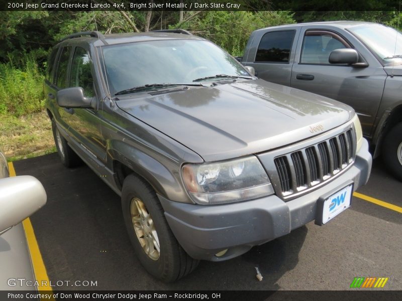 Bright Silver Metallic / Dark Slate Gray 2004 Jeep Grand Cherokee Laredo 4x4