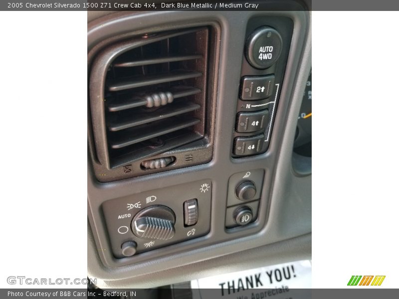 Dark Blue Metallic / Medium Gray 2005 Chevrolet Silverado 1500 Z71 Crew Cab 4x4
