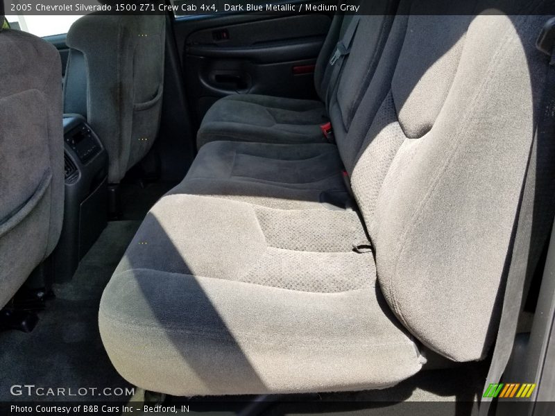 Dark Blue Metallic / Medium Gray 2005 Chevrolet Silverado 1500 Z71 Crew Cab 4x4