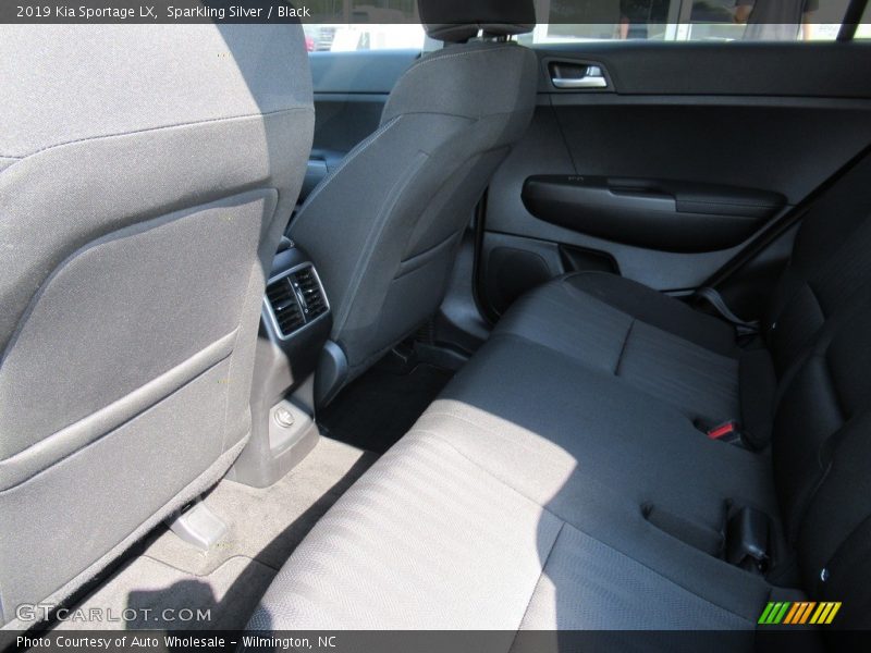 Sparkling Silver / Black 2019 Kia Sportage LX