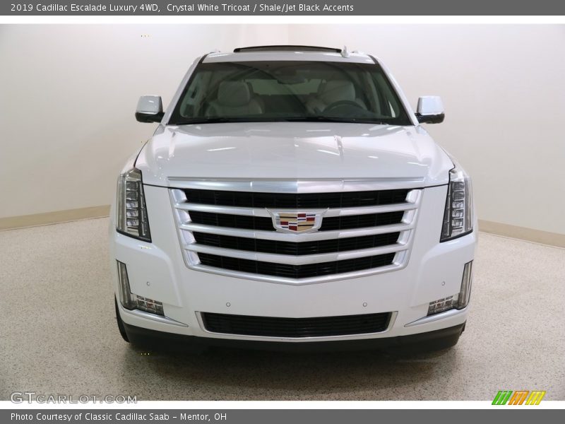 Crystal White Tricoat / Shale/Jet Black Accents 2019 Cadillac Escalade Luxury 4WD