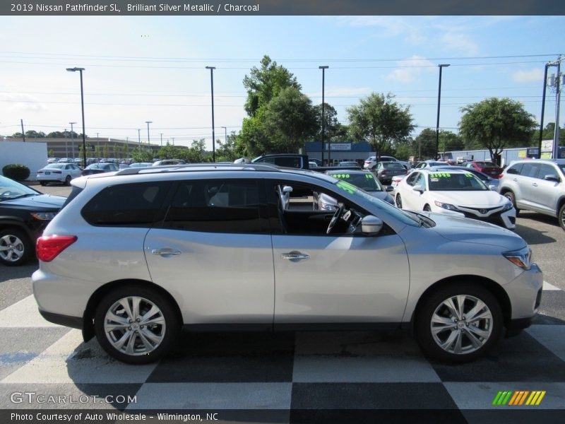 Brilliant Silver Metallic / Charcoal 2019 Nissan Pathfinder SL