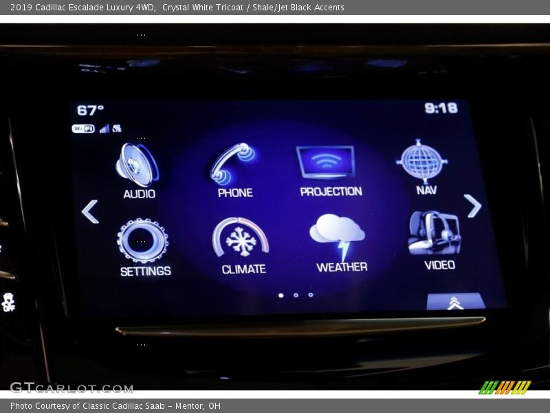 Crystal White Tricoat / Shale/Jet Black Accents 2019 Cadillac Escalade Luxury 4WD