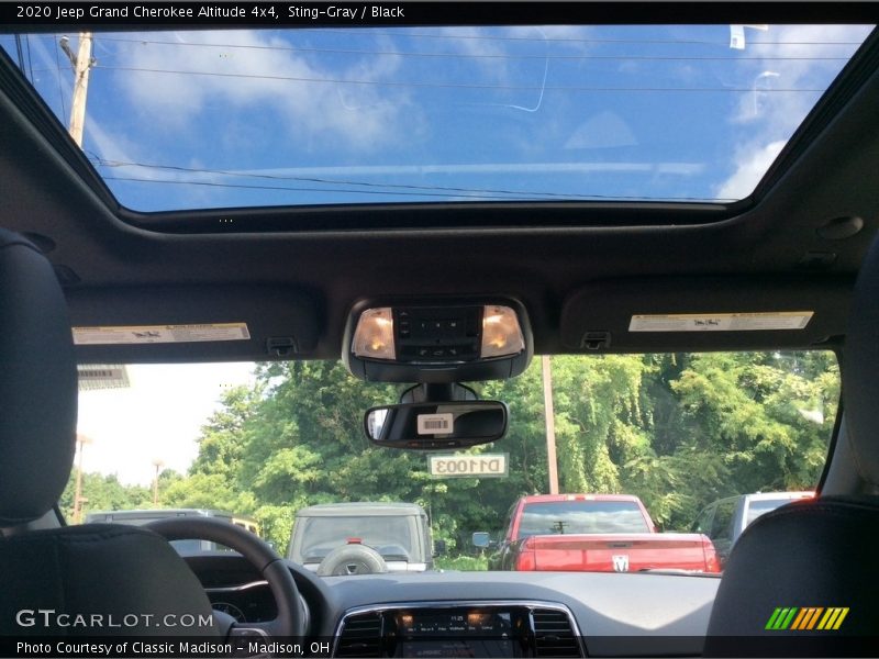 Sting-Gray / Black 2020 Jeep Grand Cherokee Altitude 4x4