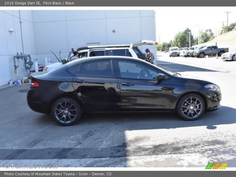 Pitch Black / Black 2016 Dodge Dart SE