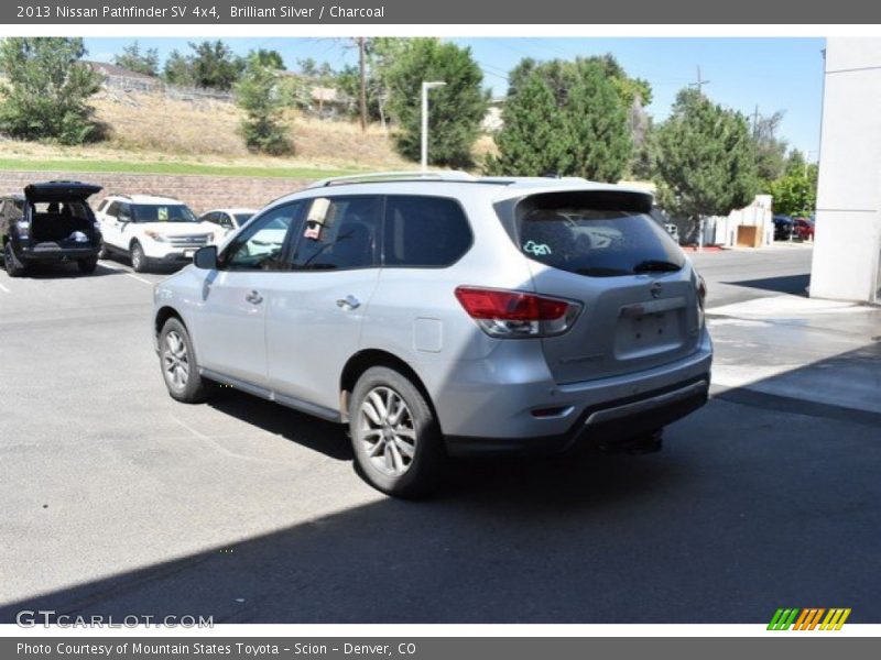 Brilliant Silver / Charcoal 2013 Nissan Pathfinder SV 4x4