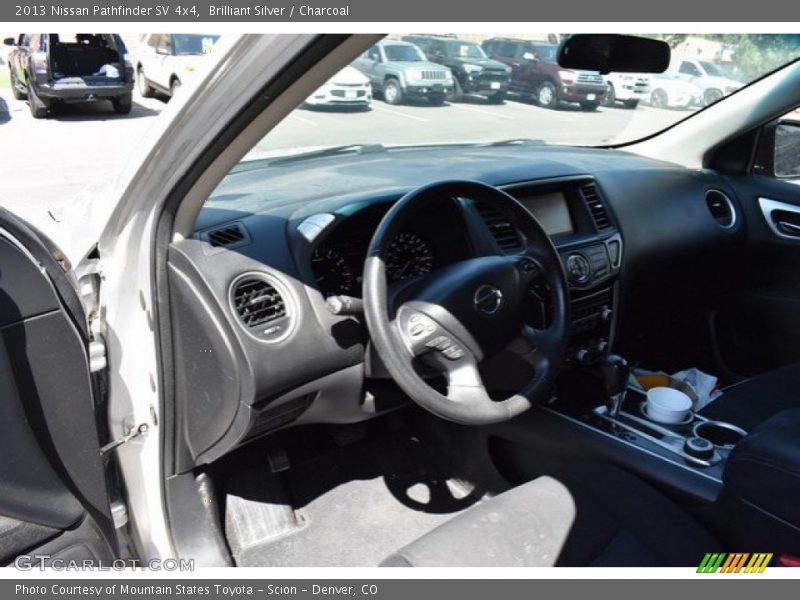 Brilliant Silver / Charcoal 2013 Nissan Pathfinder SV 4x4