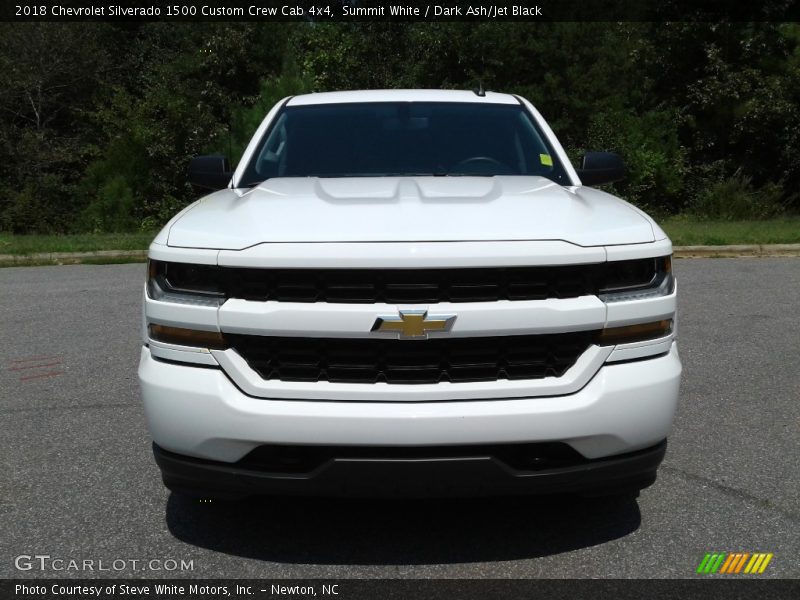 Summit White / Dark Ash/Jet Black 2018 Chevrolet Silverado 1500 Custom Crew Cab 4x4