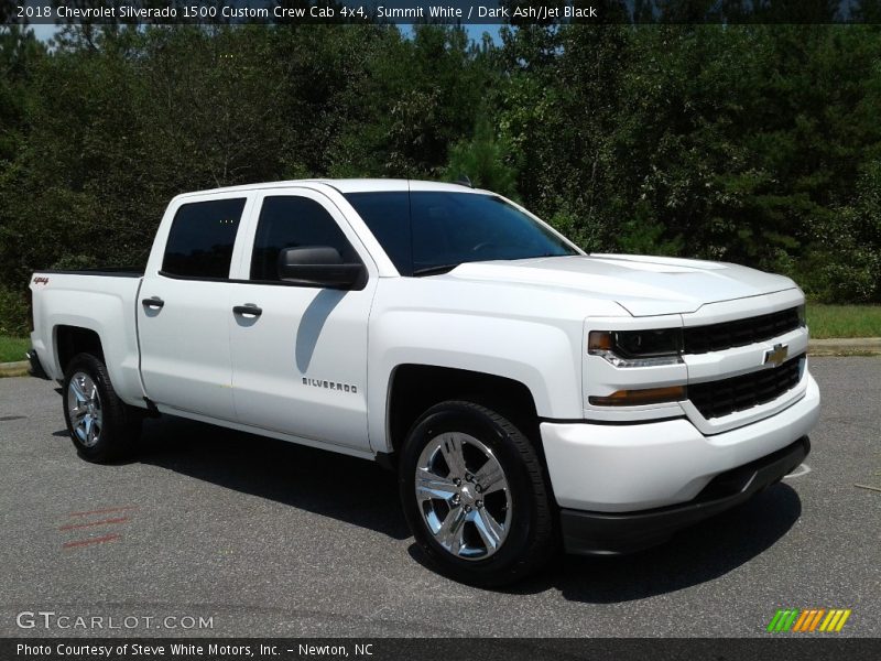 Summit White / Dark Ash/Jet Black 2018 Chevrolet Silverado 1500 Custom Crew Cab 4x4