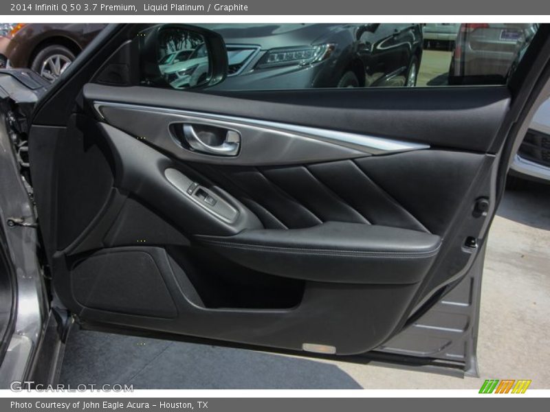 Liquid Platinum / Graphite 2014 Infiniti Q 50 3.7 Premium